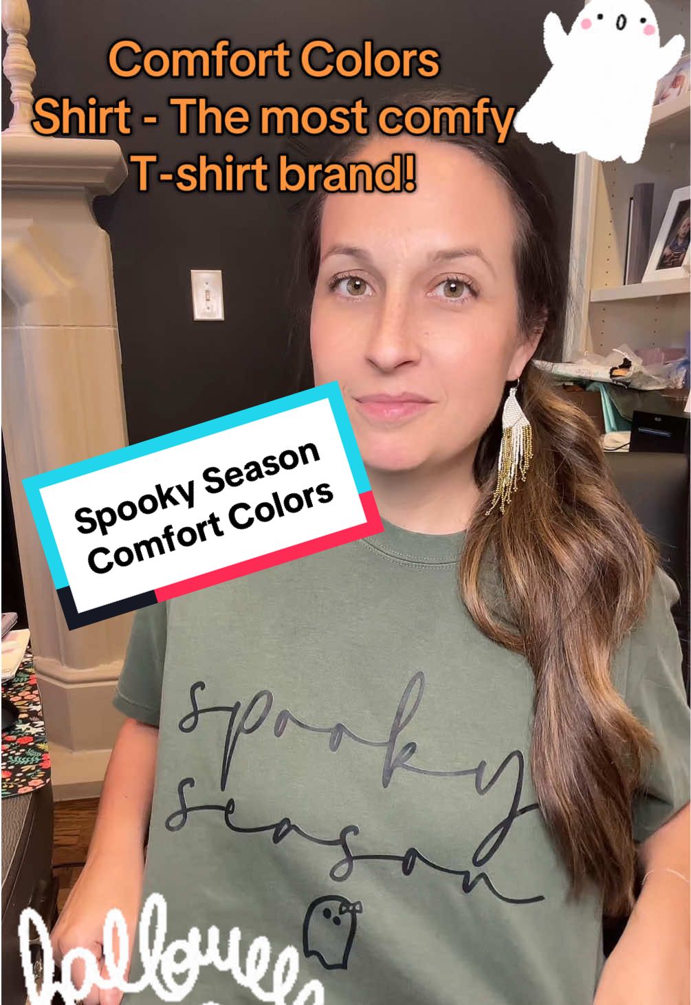 Spooky Season  Comfort Colors T-Shirt!!! You need this in your life!! #halloween #halloweenlook #spookyseason #comfortcolors #fallfashion
