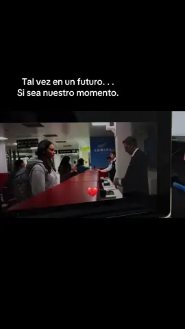 Al igual que a mí, a Conrad le rompieron el corazón dos veces en un mismo capítulo. . .