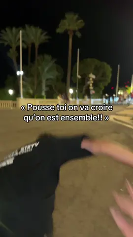 Aucun pavé n’a été maltraité lors de cette vidéo. #humor #couple #fyp #pourtoi 