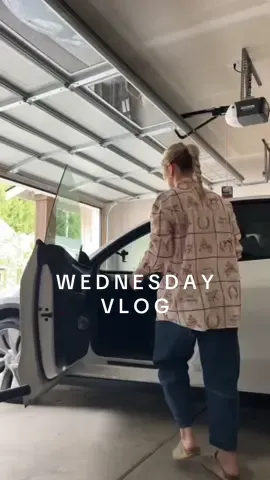 HAPPY WEDNESDAY FRIEND! Babies slept innnn!! Ily I’m so glad you’re apart of this little corner of the internet with me 🫶 #dayinmylifevlog #sahm #minivlog #asethetic #family Early morning Self care morning Becoming that mom  Productive morning Morning routine  Working mom 6am working mom  5am working mom