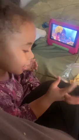 The type of videos my sister sends me of my niece 😭😭🥹💓💓 please stop growing imy!! @AH SY IE #fyp #trendin #rel #foryou #clockit #viral #funny 