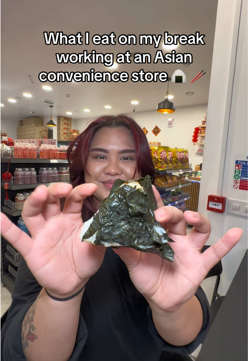 What I eat for lunch on my break working at an Asian convenience store 🏪 🍙  #onigiri #onigiri🍙 #conveniencestorefood #conveniencestore #oreemart 