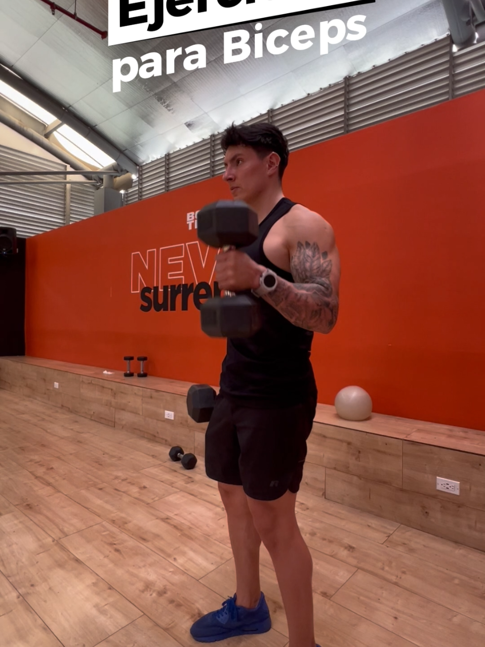 Prioriza la técnica por encima del peso en cada ejercicio, normalmente hago 3 o 4 ejercicios de biceps en la rutina. #gym #bicepsworkout #Fitness #GymTok #bodytech 