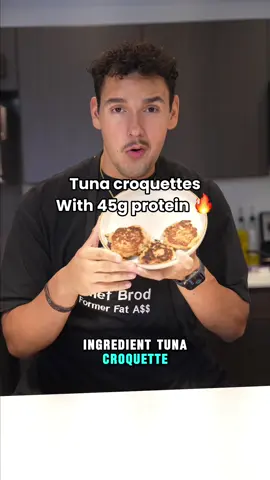 Tuna croquettes with 45g protein 🔥 INGREDIENTS: 👇🏾 - 1 Cans @safecatchfoods Tuna  - 1 Eggs - 30 g Breadcrumbs - Seasoning of your choice INSTRUCTIONS: 👇🏾 -in a blender or bowl, mix together tuna, eggs, breadcrumbs and seasoning -form into patty shape -cook on a pan medium heat until golden (about 3 mins each side) #tunarecipe #tunacroquettes #easyproteinrecipe #proteinlunch #fitnessrecipe      
