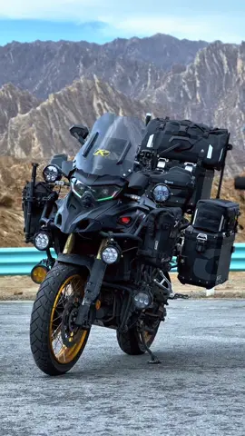 By car it’s too fast, on foot too slow — only riding lets you catch the beautiful views. 🏍️✨ #Benelli552X #Motorcycle  #RallyBike #BikerLife #Biker 