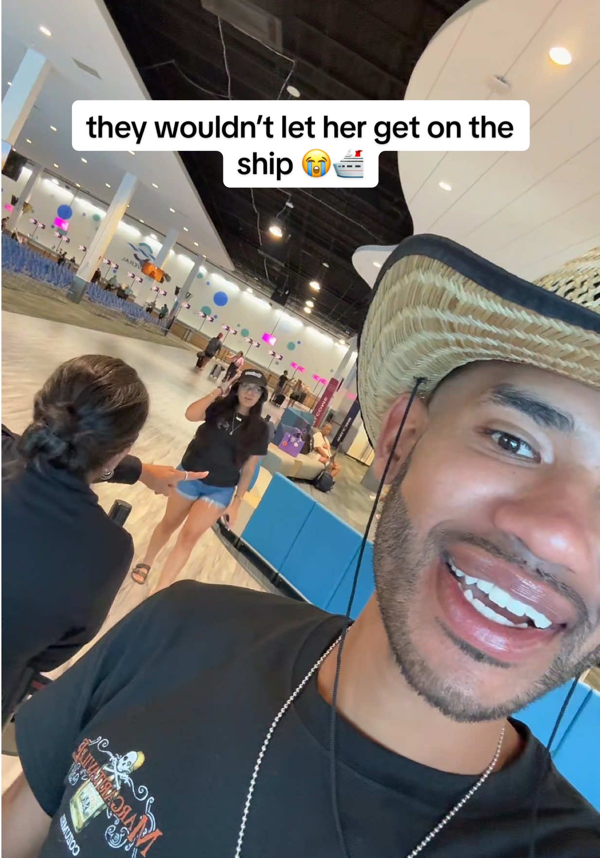 The way security just SCARED me 😭🤣 #staroftheseas #royalcaribbean #showcasecruise #infamousxdrew #fyp 