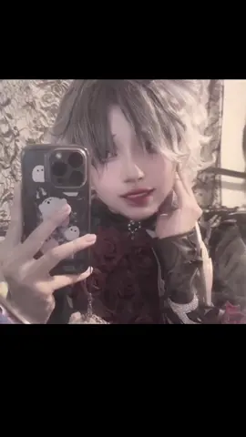 bruh this tag system is so annoying need views💔 #trufflekookies #emilmesmer #emilidv #identityv #cosplay 