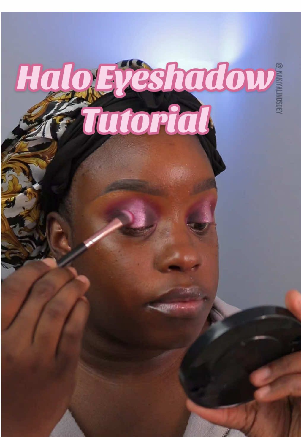 Halo Eyeshadow Tutorial!  • Products Used ✨  @Morphe Cosmetics  -eyebrow cream and micro pencil in chocolate mousse  @Anastasia Beverly Hills x @amrezy palette x Jackie palette  @NYX Professional Makeup epic ink liner  #makeup #grwm, #makeuptutorial #beautytips, #makeuplook