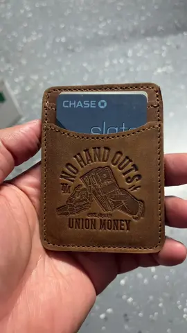 Shop at www.unionmoneyco.com or click the link in my bio 🤙🏽