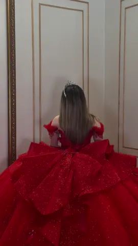 New 2025 collection @morileequince ✨ This beautiful design is now available here at Sarah’s Couture 💖 Girls stay tuned to see the beautiful designs by amabellaquince 💎 281-701-7607 No Appointment Needed #quinceañera #houston #shopnow🛍 #explorepage #mis15años    