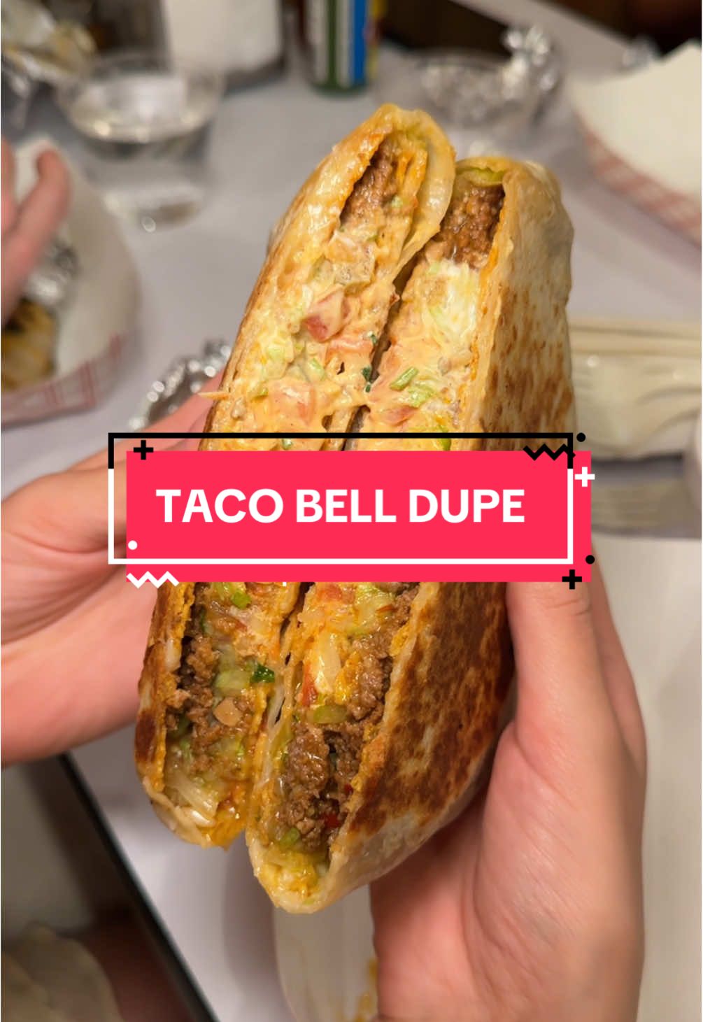 Heaven if you ask me #tacobell #tacobellcrunchwrap #bestcrunchwrap #fooodforfooodies #tacobelldupe