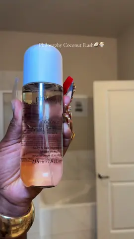Love this body mist from @philosophy definetly recommend the coconut rush • • #creatorsearchinsights #lovephilosophy #bodymist #fragrancetok #gifted 