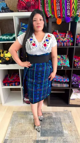 Hermosa blusa disponible o traje completo inf 8069220293