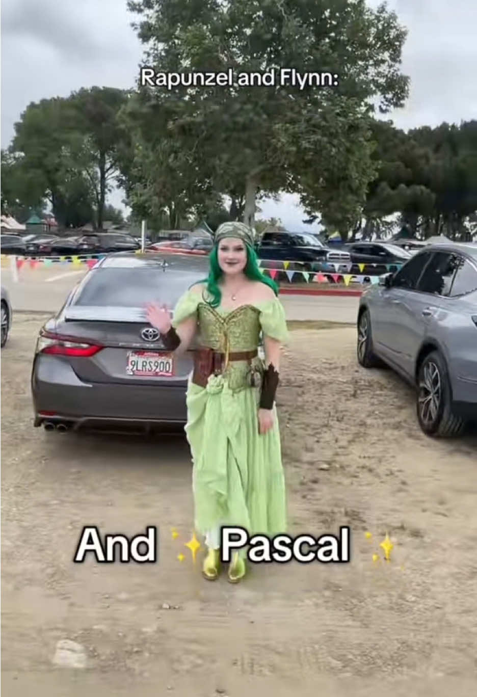 Replying to @Mikyla Mickna Ask and you shall receive 🦎🦎🦎  #tangled #tangledcosplay #worldprincessweek #disneycosplay #halloweenideas @Maya ✨ @Brendan Gaffey 
