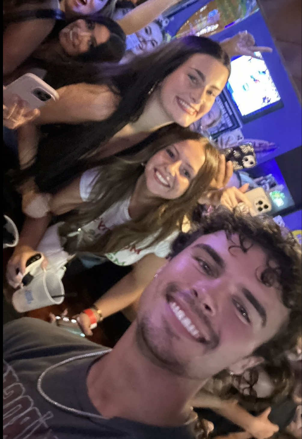 big fan of @Nicolas Vansteenberghe 😇😇 #fgcu #LoveIsland #nicolandria 