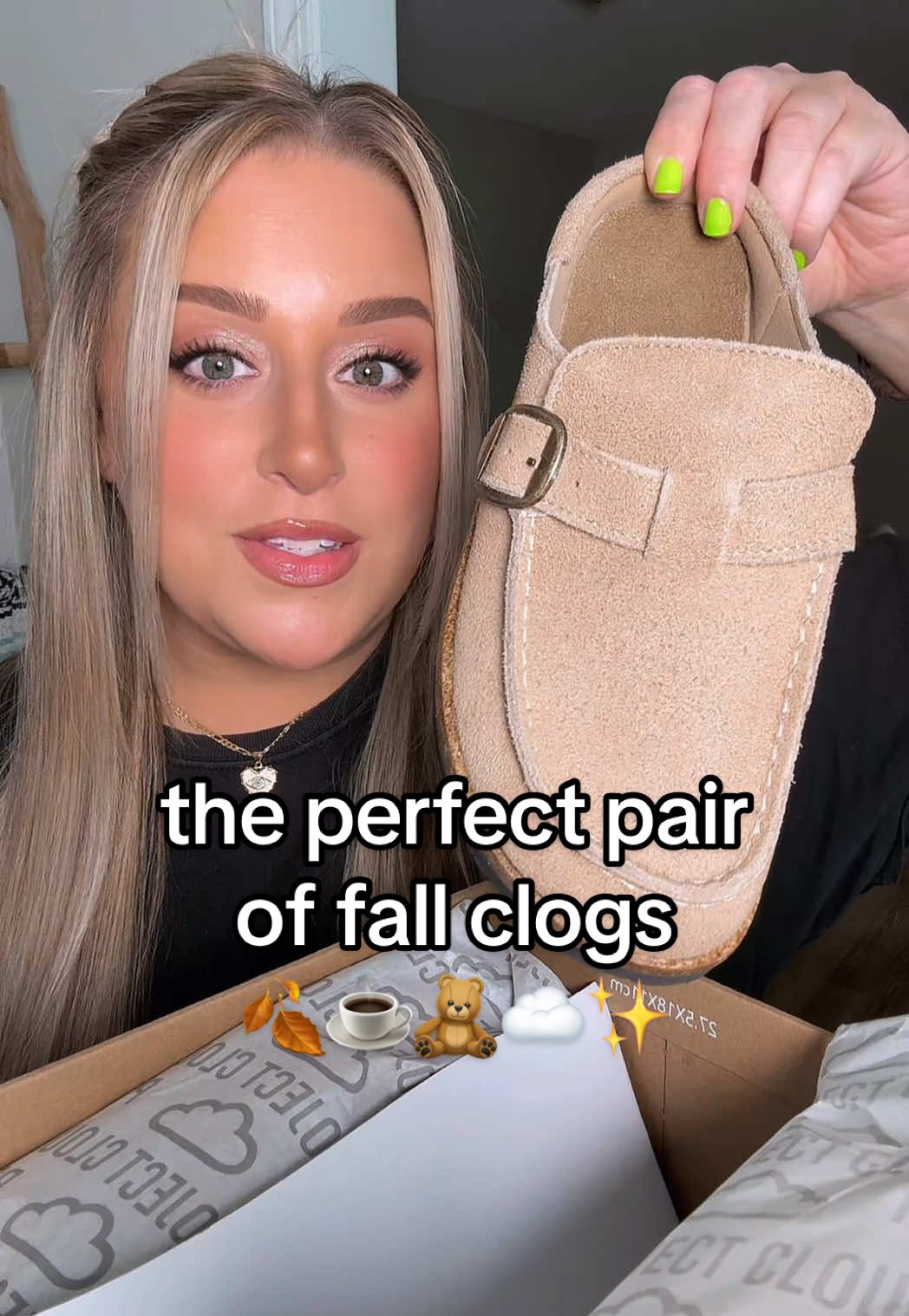 Project Cloud Carline Clogs ☁️✨ are you on the hunt for the perfect pair of clogs for fall?! i think i found them!! @Project Cloud Shop #projectcloud #projectcloudshoes #fallclogs #tiktokshopcreatorpicks  #tiktokshoplabordaysale 