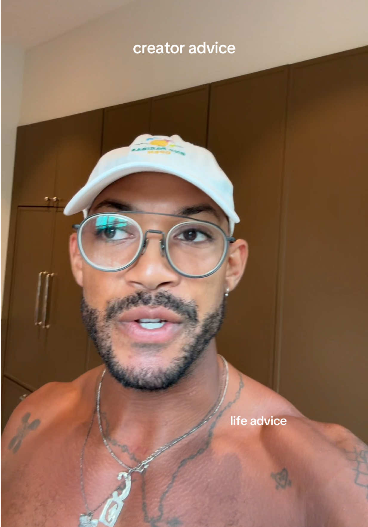 all shade, my partnership has brought in millions of views 🤏🏽🤏🏽🤏🏽 #creatorsearchinsights #creatoradvice  #branddeals  #newyorkcity 