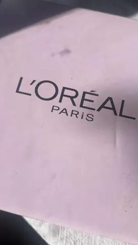 PR PACKAGE FROM @L’Oréal Paris  Thank you so so much 🥹 #CapCut #prpackage #prpackageunboxing #lorealparis 