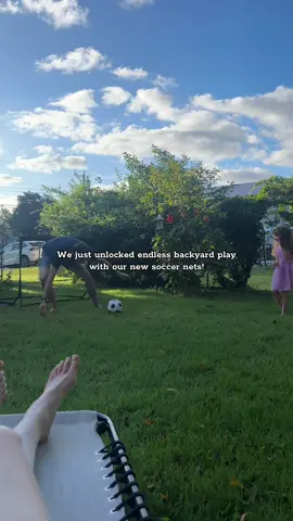 There's nothing better than a new toy that the ENTIRE family can enjoy ⚽️  #soccernets #backyardplay #rikkikay #Soccer 