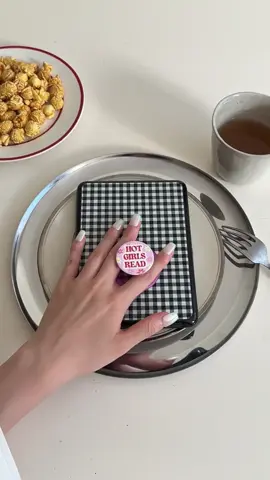 Not us holding the Kindle community on our back with our all new Kindle cases with built in MagSafe rings!!! #kindle #kindlecase #magsafe #BookTok #popsockets