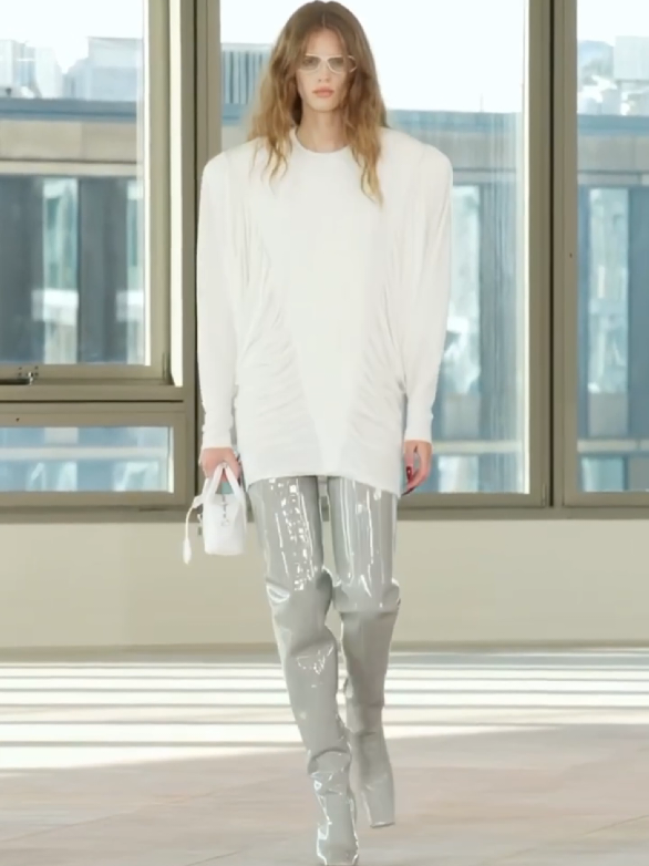 STELLA McCARTNEY WINTER #stellamccartney #fashion #fashiontiktok #moda #itgirl 
