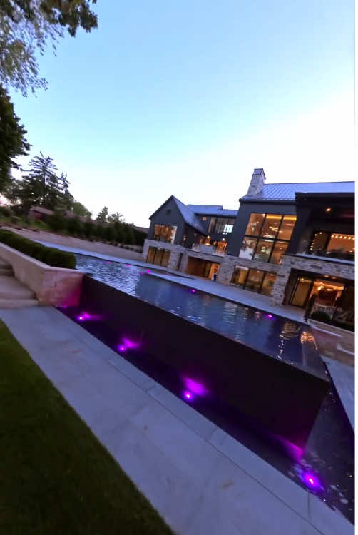 What are your thoughts on this house? One of Michigan’s priciest sales last year! Listed & Sold by TVA + RLA Homes @ kwdomain #Home #house #dreamhome #luxury #hometour 