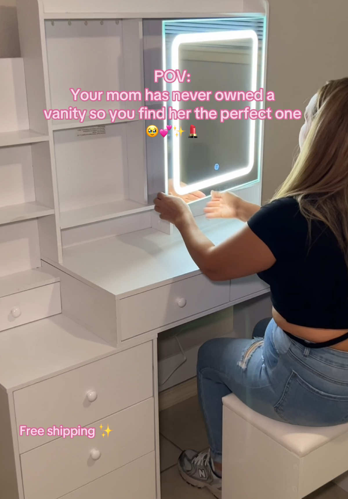 This vanity makeup desk is the perfect gift. ✨So thankful to have been able to get my mom her first one ever! 🥹 She loves it! #Vanity #vanitymirror #makeupvanity 