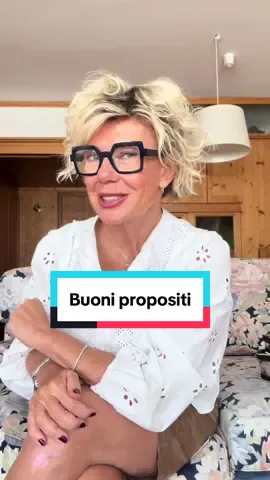 Tempo di buone intenzioni e di progetti. Per me è questo il momento giusto ed è ciò che mi dà la carica per ripartire? E voi? #perennials #agepositivity #silversisters #agepositivity #buonipropositi 