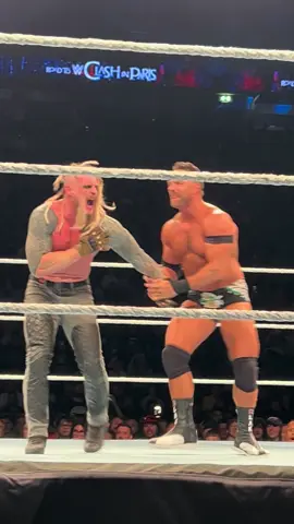 LA Knight & Rey Fenix vs Wyatt Sicks WWE Manchester #WWE #wwelive #wyattsicks #laknight #reyfenix 