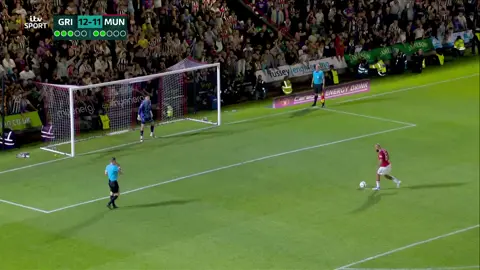 GRIMSBY TOWN HAVE KNOCKED OUT MAN UNITED🤯🤯🤯 SCENESSSS AT BLUNDELL PARK😍😍😍 @itvnews @ITV Sport  @Manchester United @grimbsytown #fpy #viral #relatable #fyp #fpyシ 