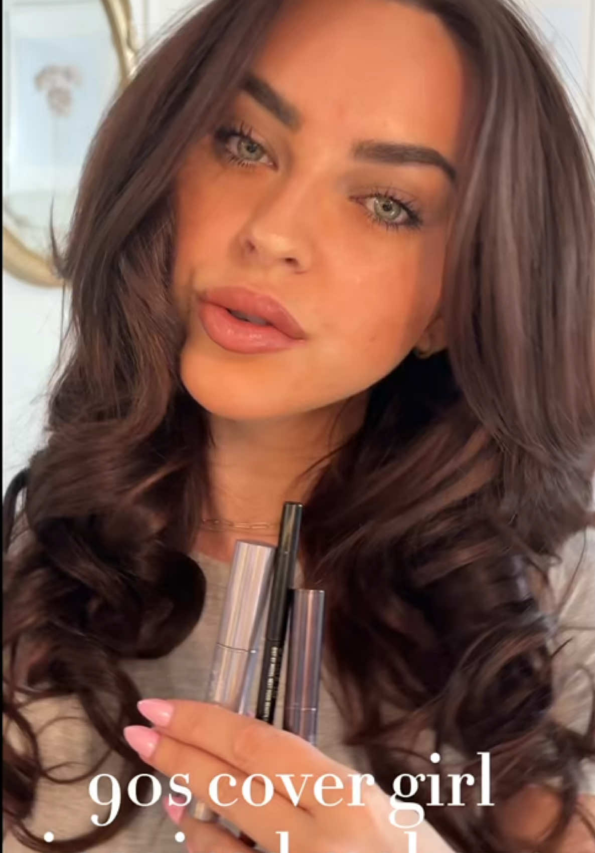 gifted by Runway Rogue 🖤 Only 3 products to nail that iconic 90s glam 😍 #RunwayRogue @Runway Rogue  @Runway Rogue #90smakeup