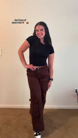 third day of classes ootd! 🤎 #fdoc #centralmichigan #centralmichiganuniversity #collegelife #collegeootd 