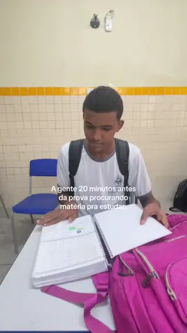 KKKKKKKK #mulherdepreso🔓🕊👫💍 #escola #foryou #meme #tiktok @💥 @santos ❓️ 