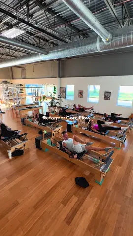 ✨ Stronger together ✨  Our reformer crew flowing in sync through a killer core series—power, precision, and connection in every move 💪🖤  #pilates #reformerpilates #asmrtiktoks #fypシ #followers➕ 