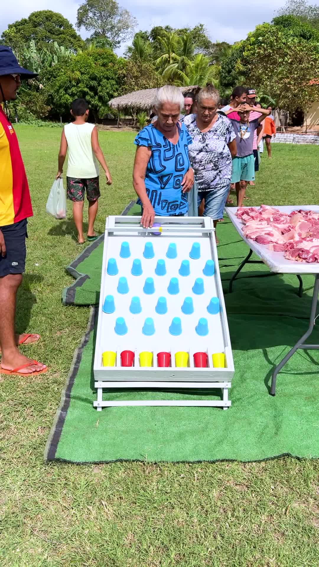 Jogo da bolinha.