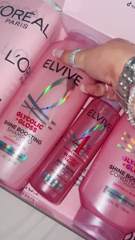 Actually obsessed 😍 @loréal paris usa  #lorealparisglycolicgloss #hairgloss #selfcareroutine #hygieneproducts 