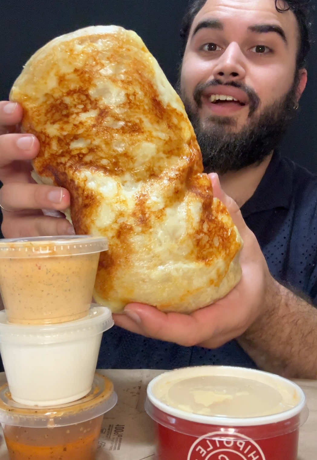 GRILLED CHEESE CHIPOTLE BURRITO 🌯  #chipotle #burrito #mukbang #eating #eatingshow 
