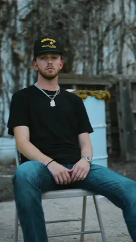 Excited to get the new stuff out, so I’ll keep sharing the stuff that’s out. #loganjahnke #backaround #texas 