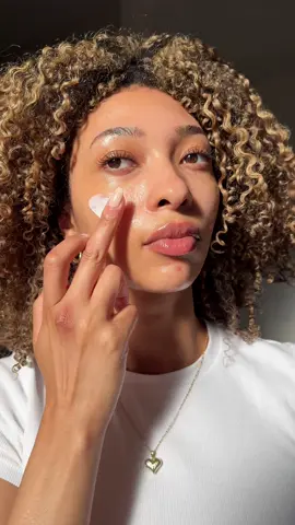 My current fav sunscreen 🩵 Blends like a dream @Abib Cosmetics sedum hyaluron sunscreen watery tube #sunscreen #nowhitecast #oilyskin #koreanskincare #abib 