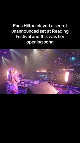 No one was ready for Paris Hilton to drop a Dance track… #parishilton #readingfestival #ukfestival #newmusic #dancemusic 