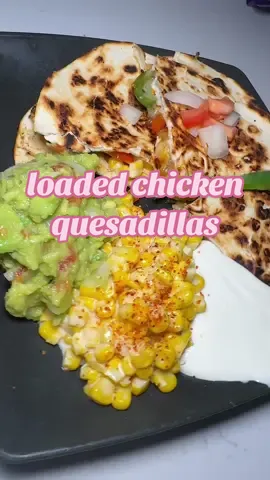 what yall eat during the reunion? #fyp #dinner #LoveIsland #chicken 