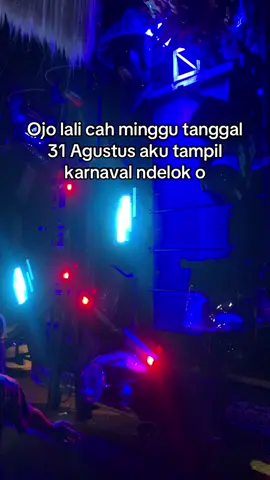 Ndelok o rek ojo lali saweran e 🫢 #fyp #karnaval #soundviral #soundhoregjawatimur #lingarjati 