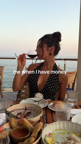 Traveling and going out to eat are somehow always within budget #europe #eurotrip #travel #traveltiktok 