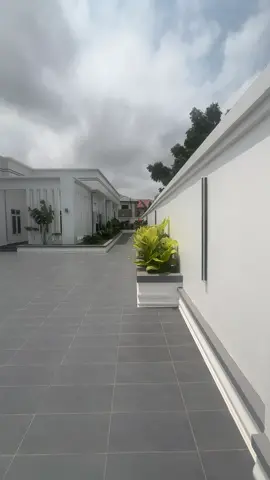 4 bedroom House for sale!! ✅Land Size: 100 x 70 ft 📍Location: East Legon Hills 💰Price: $370k Unfurnished & $420k Furnished