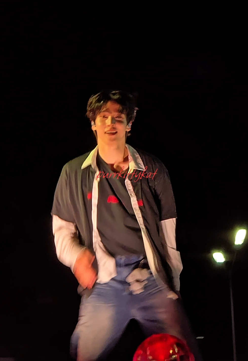 yunho doing the 