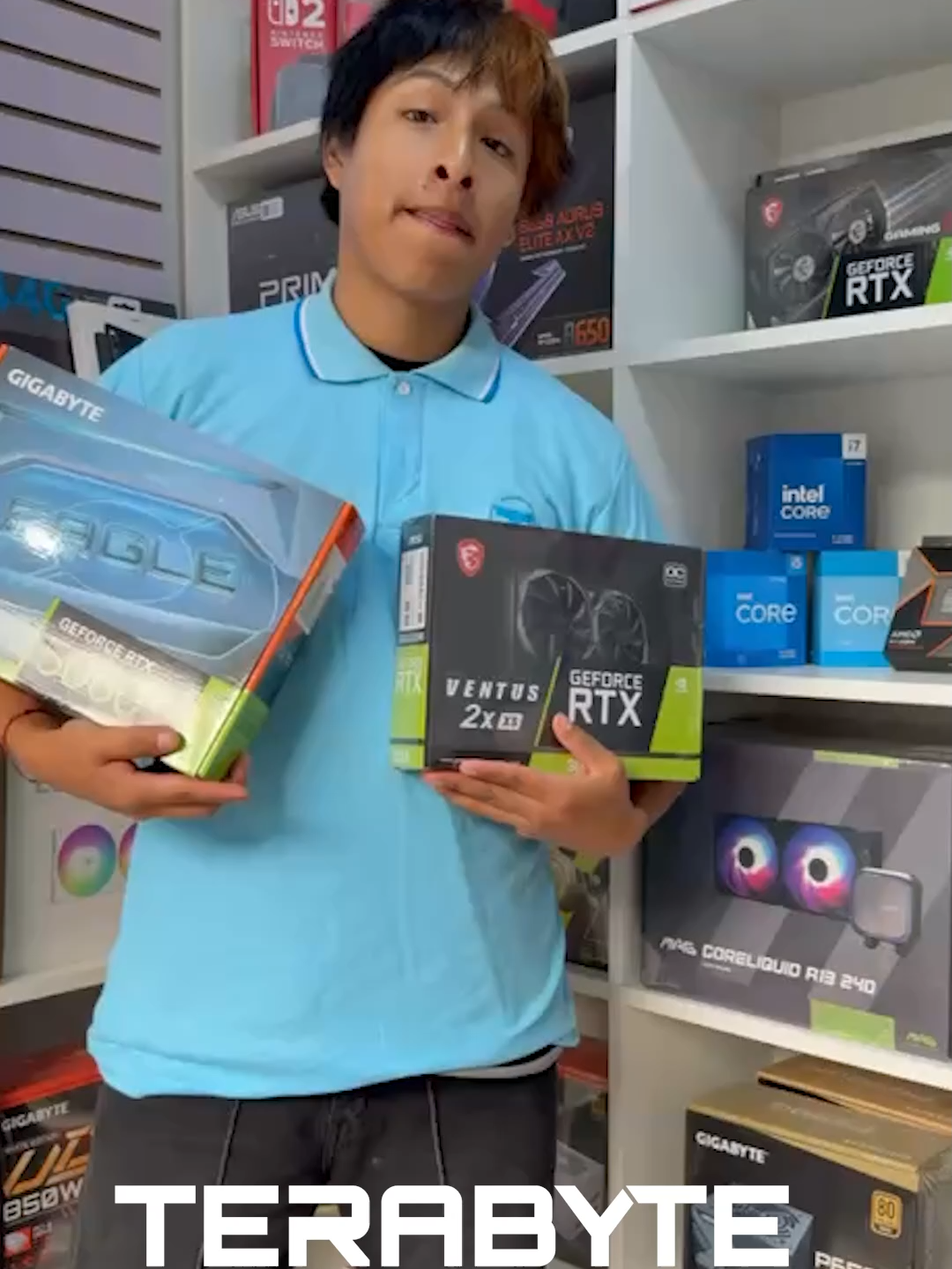 Hoy tuvinos la visita de @caradecristian.oficial, el cual visitó nuestra tienda Terabyte en Ventanilla, Callao 🚀💻. Una experiencia única 🙌 ¡Se vienen más sorpresas junto a cristian! 👀  #viral #caradecristian #terabyte #fyp