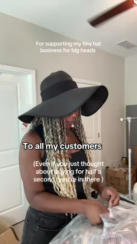 Who knew turning a “big head problem” into a big head friendly hat business would be this fun? 👒 I make stretchy, satin-lined hats that actually fit, because big heads deserve comfort and style too. #BigHeadFriendlyHats #StretchyHat #SatinLinedHat #HatsForBigHeads #CurlyHairHats   