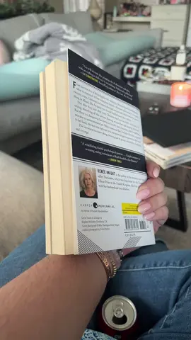 Current read is SO suspenseful! @Renee Knight 😱 #currentread #weeklyread #currentbook #currentlyreading 