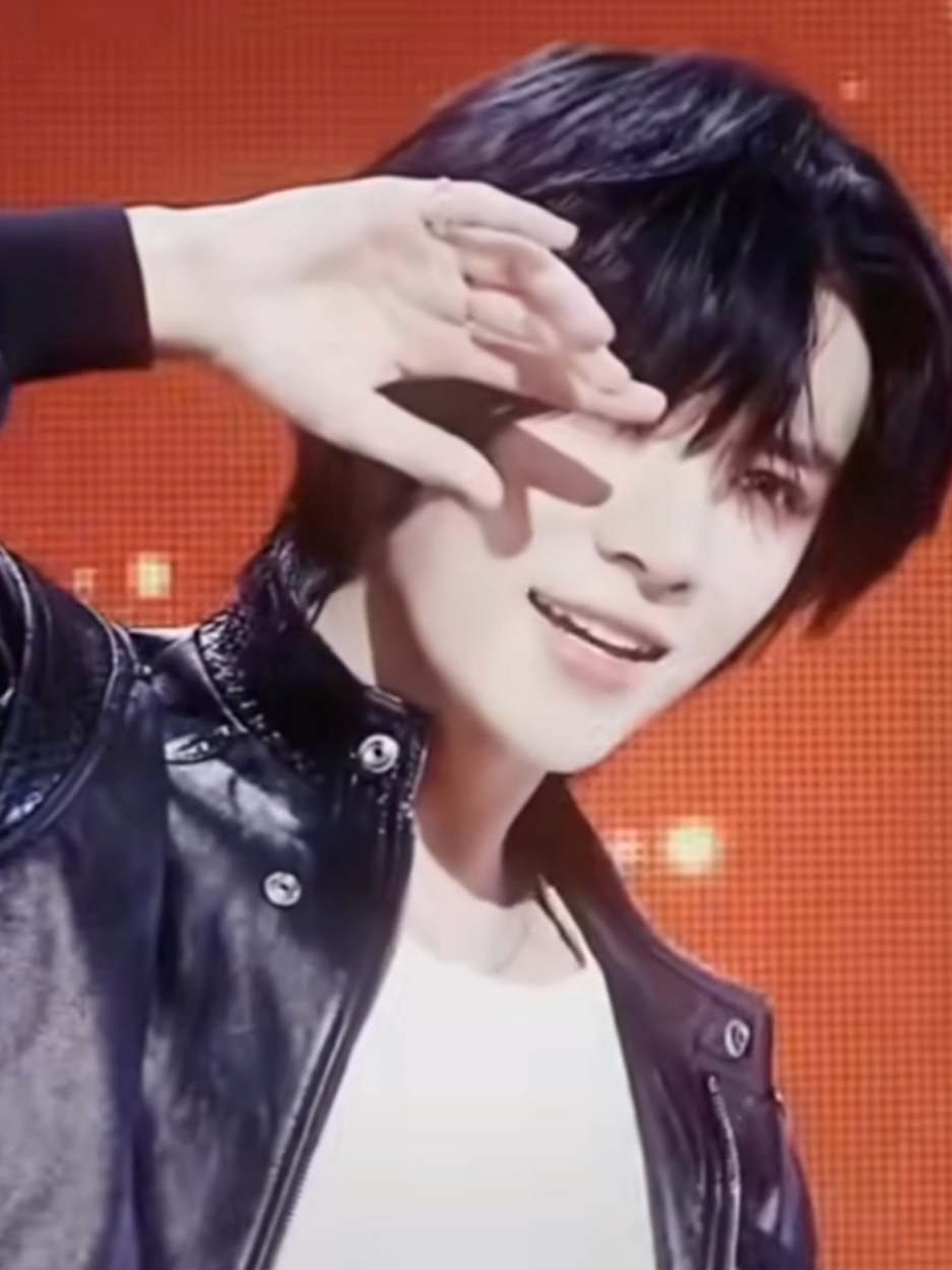 Visual attack⚔😮‍💨🔥 #fyp #beomgyu #txt #moa #🇺🇦 