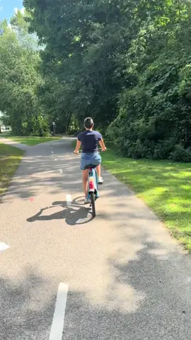 aprovechando el verano en Boston🩵 #bluebikes #boston 